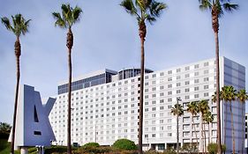 Hyatt Regency Los Angeles International Airport 3*